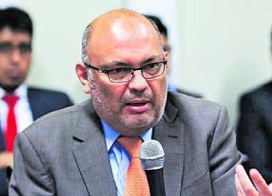 Proponen impedir a periodistas y sus familiares contratar con el Estado: qué dice el IPYS