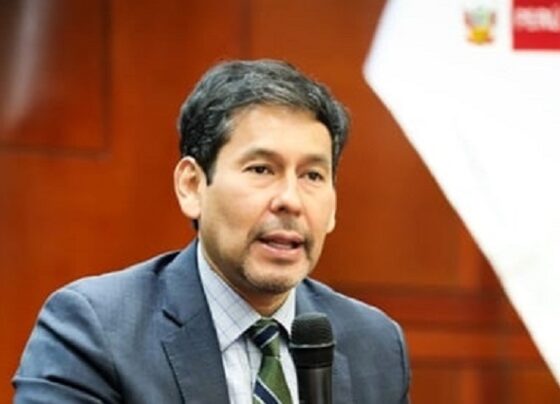 Qali Warma: Congreso pide a ministro Julio Demartini informe por casi un millón de niños que no reciben desayuno