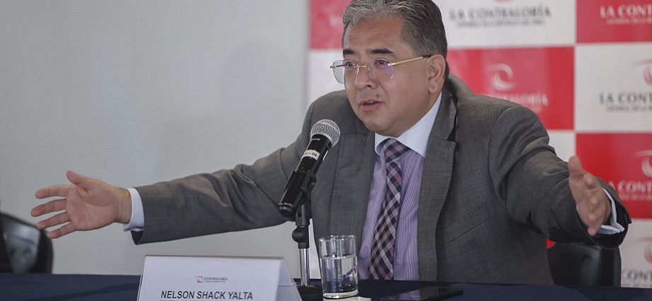 Contraloría: Solo 55 % de entidades públicas han transparentado consultorías