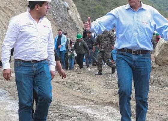 Comienza juicio oral contra Martín Vizcarra en el PJ por presuntos sobornos