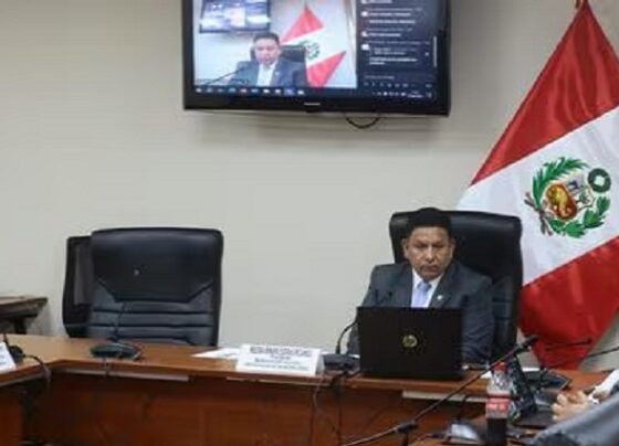 Congreso: Contraloría informó que el Minedu gastó en Lima S/ 639 millones en consultorías