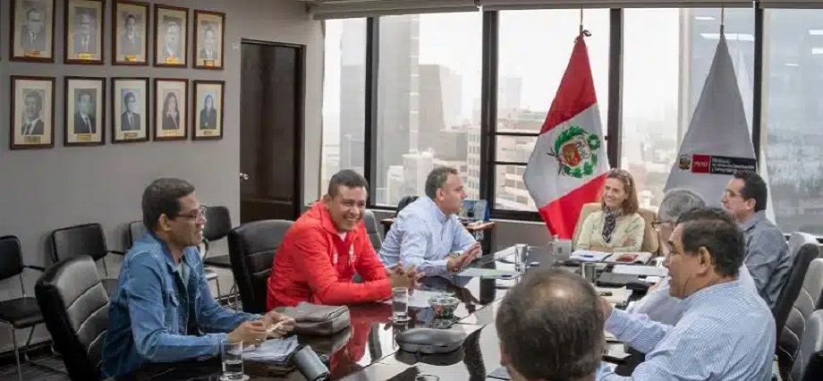 MVCS anuncia proyecto de agua potable y alcantarillado en 7 sectores del Callao