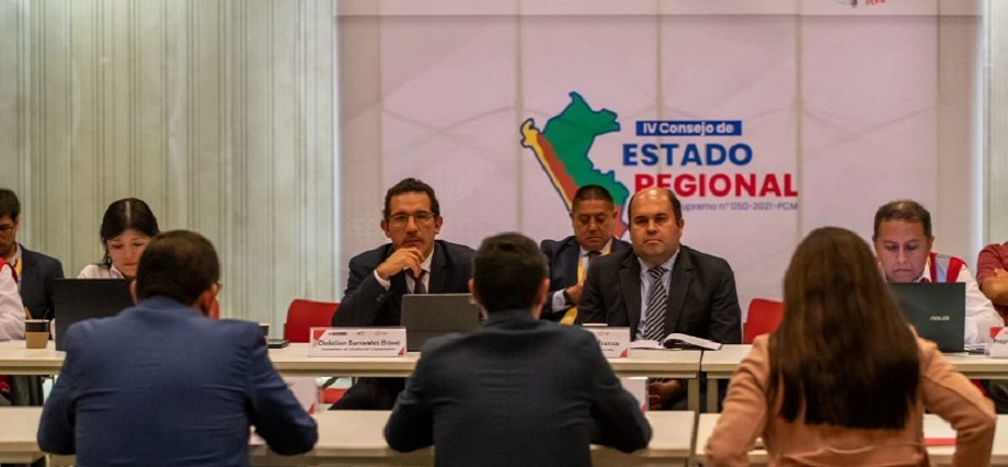Ministerio de Vivienda sostuvo mesas de trabajo con 8 gobernadores regionales