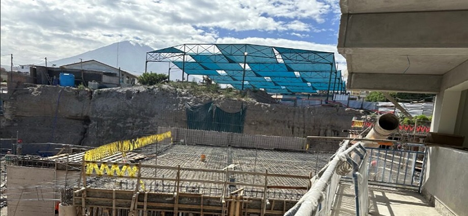 Alertas de Contraloría paralizan obras en I.E. Luis H. Bouroncle