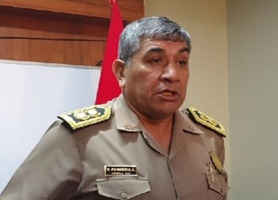 Jefe de la PNP Víctor Zanabria es nuevamente implicado en compras sobrevaloradas
