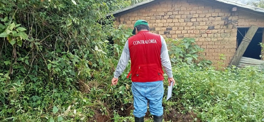 Irregularidades en cartas fianza ocasionan perjuicio en obra de saneamiento de Canchaque