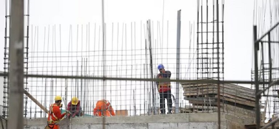 MEF autoriza transferencia hasta por S/ 1,900 millones para infraestructura