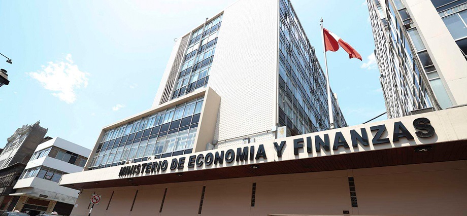 Arbitrajes se llevan el dinero de los peruanos
