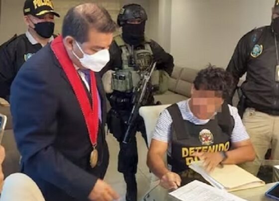 Más de 400 funcionarios públicos han sido detenidos en Perú en la primera mitad de 2024