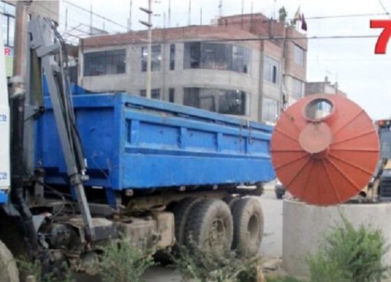 Chilca compra dos camiones compactadores que debieron ser entregados en junio