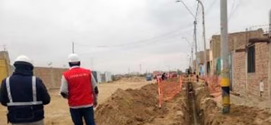Chincha: detectan situaciones adversas en obra de alcantarillado y agua de León de Vivero