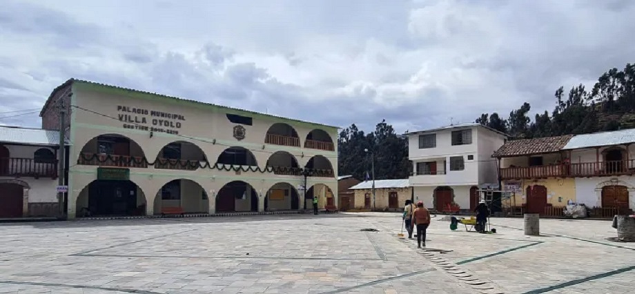 Evidencian falta de transparencia en contratos en la Municipalidad de Oyolo