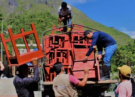 Licitación para compra de mobiliario escolar fue anulada por incongruencias en cifras