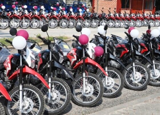 Patrulleros y motocicletas de la PNP fueron requeridas irregularmente