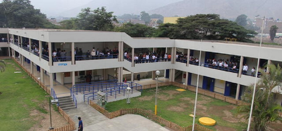 Crisis en el COAR Lima, padres denuncian mala alimentación, falta de medicamentos y laptops obsoletas