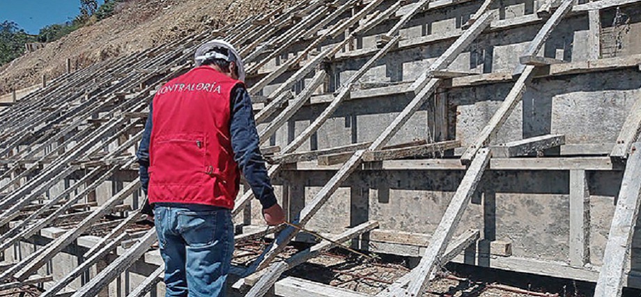 Más de un millón de soles en construcción deficiente e incompleta de estadio municipal de Chaglla