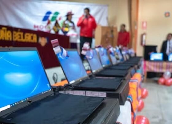 Moquegua: Investigan compra millonaria de laptops a empresa creada recientemente