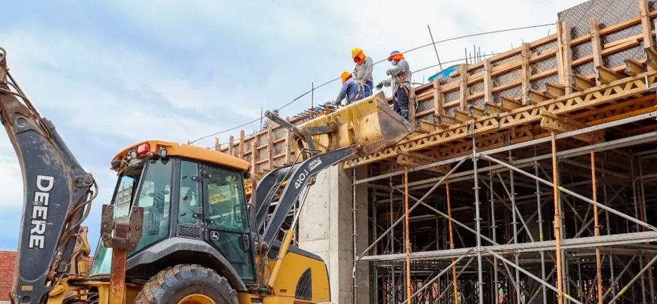 Perú invertirá más de USD 194 mil millones en 1652 megaproyectos