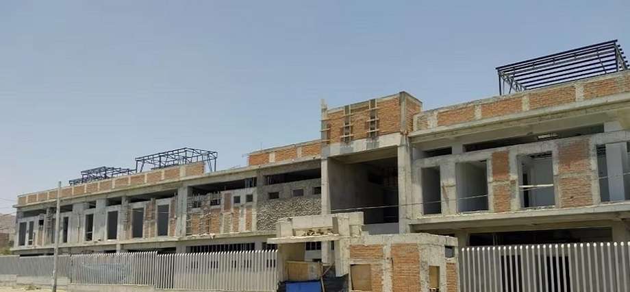 Ica: construcción del centro de salud con deficiencias y varios deterioros en el distrito de Parcona