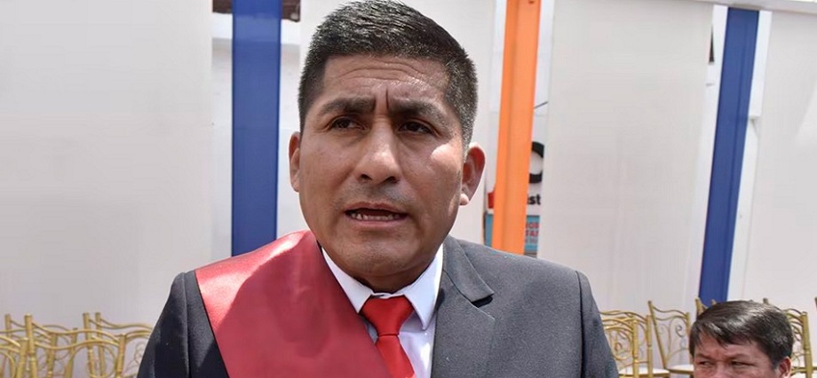 Escándalo en el gobierno regional de Junín, presidido por Zósimo Cárdenas