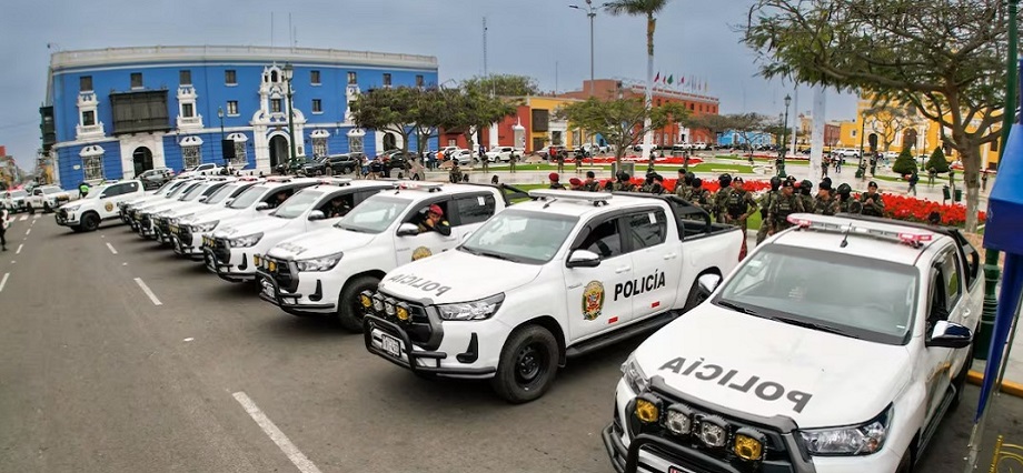 Investigan compra de patrulleros en el gobierno regional de La Libertad