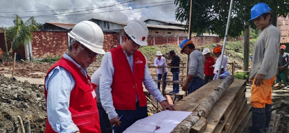 Contraloría alerta deterioro temprano de pavimento en obra vial en Parinari