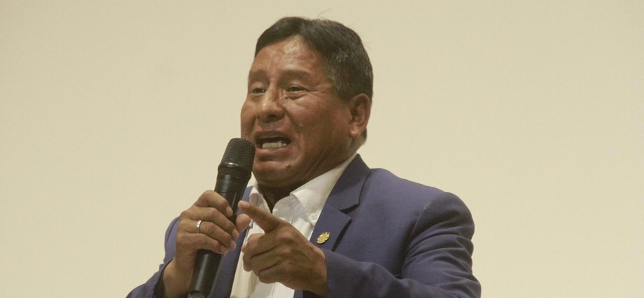 Hospital de Chivay entrampada por falta de saneamiento de terrenos