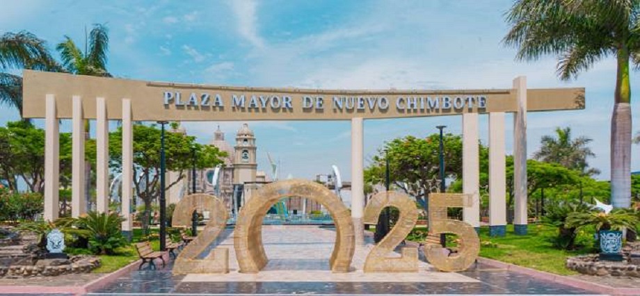 Plaza Mayor de Nuevo Chimbote: pagaron por 364 m² de mármol, pero colocaron 94 m²