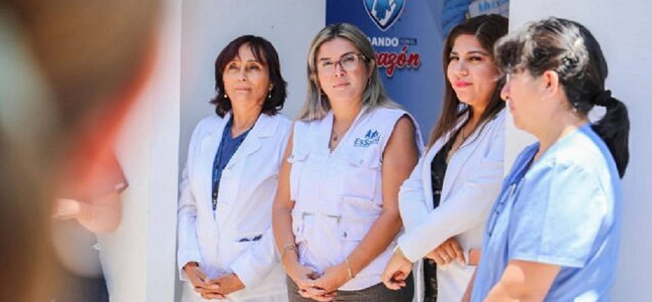 Candidata a Presidencia Ejecutiva de EsSalud fue denunciada por irregular licitación de más de 4 millones de soles