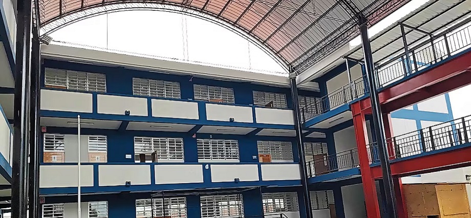 Contraloría detecta deficiencias en obra educativa de S/14 millones en Piura