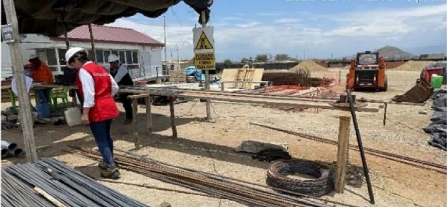 Detectan obra sin personal clave en local escolar de Pueblo Nuevo