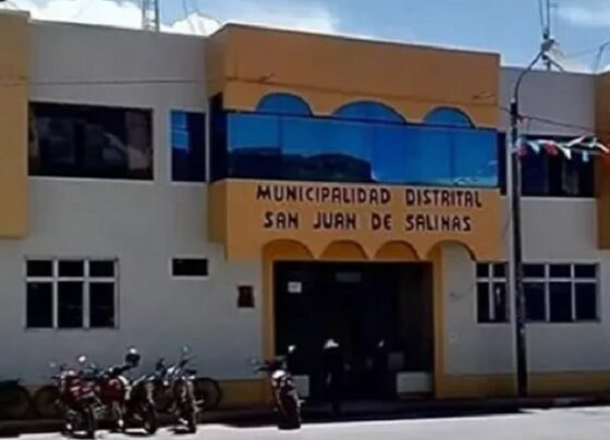 Informe revela irregularidades en licitación para losa deportiva en San Juan de Salinas