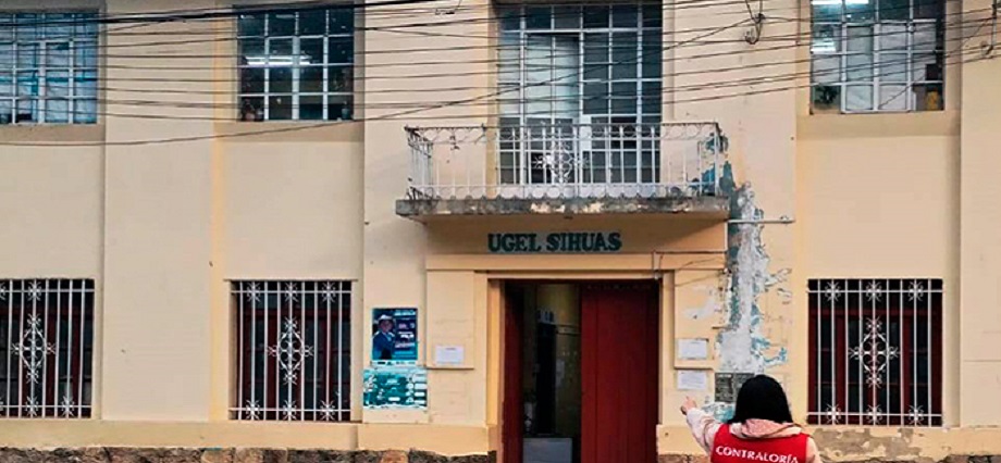 Áncash: UGEL contrató a postor con impedimento para instalar internet para 13 colegios