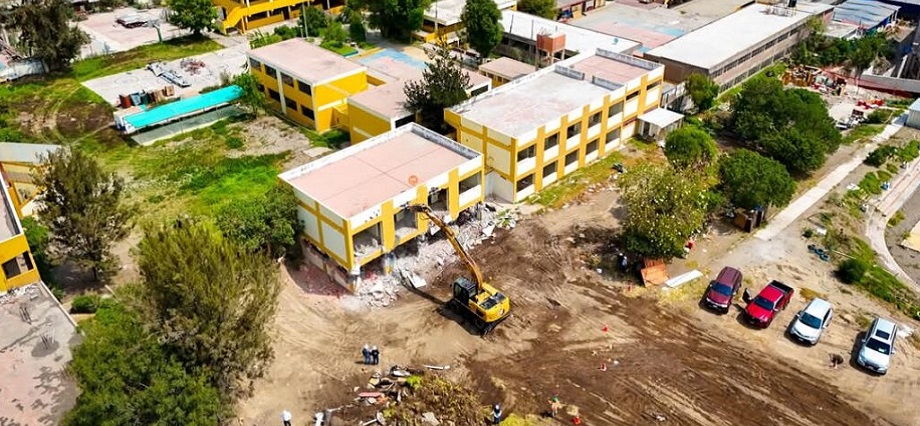 Contraloría detecta sobrecostos en obra del colegio Arequipa