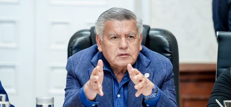 Fiscalía investiga a César Acuña por gasto en publicidad