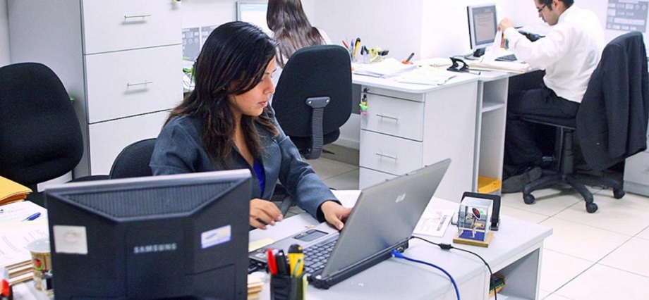 Poder Ejecutivo busca despenalizar la contratación de parientes en el sector público
