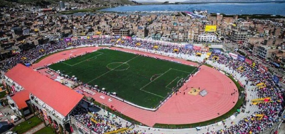 Puno: Negociado del estadio se volvió a caer