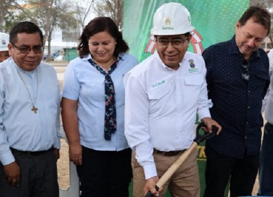 Vecinos exigen calidad en obras tras fallas en parque de dinosaurios