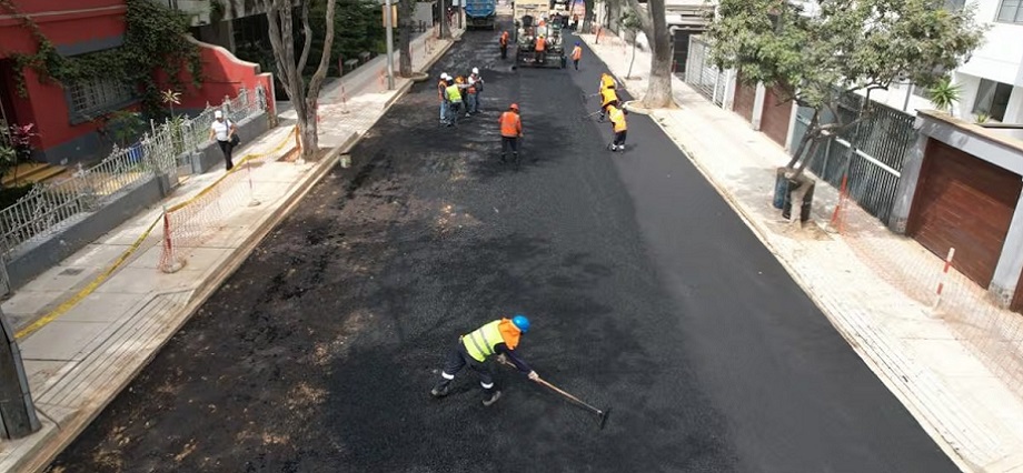 Empresas vinculadas entre sí ganan contratos en obras públicas de Miraflores