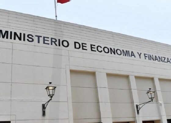 Gobiernos regionales, locales y universidades públicas contarán con más de S/ 45 mil millones para ejecutar proyectos mediante OxI