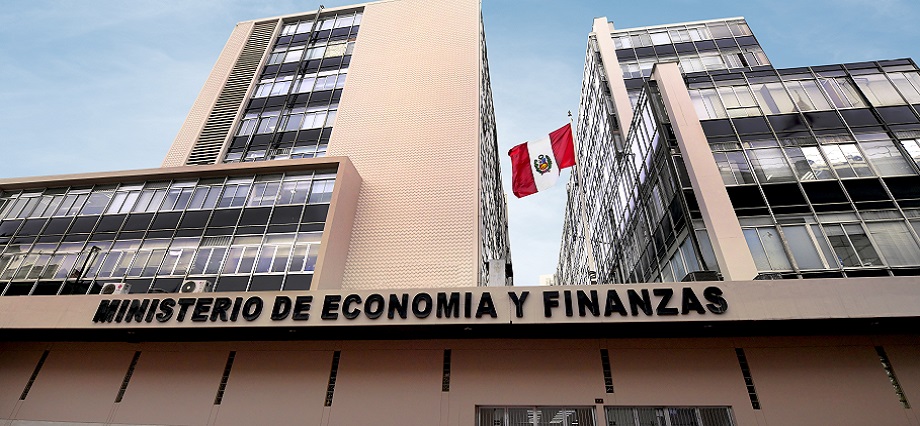 MEF publica proyecto de modificación de bases estándar y abre espacio para recibir comentarios del público