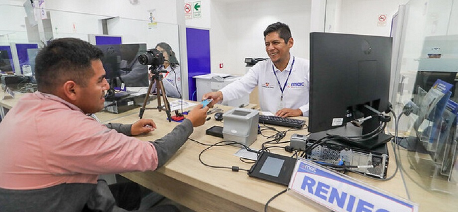 PCM capacita gratuitamente a más de 7 mil personas en integridad pública y lucha contra la corrupción