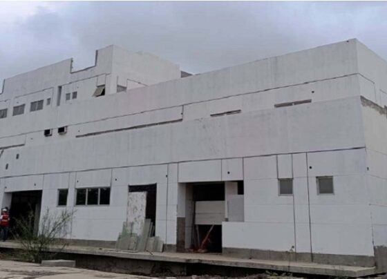 Contraloría activa control preventivo en obra del hospital de Los Algarrobos