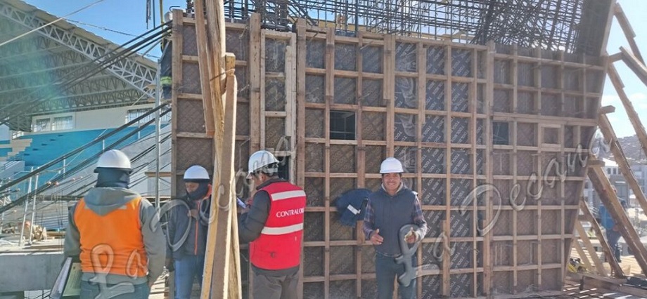 Contraloría alerta sobre graves deficiencias en obra millonaria de la Universidad Nacional del Altiplano en Puno