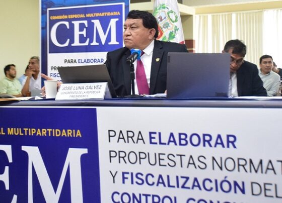 Contraloría sancionará a quienes toleren corrupción en obras públicas