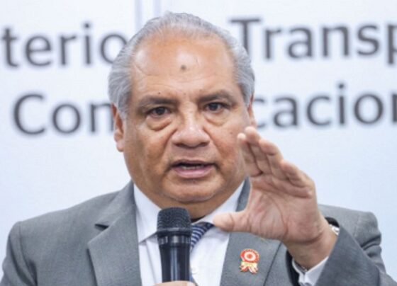 MTC da duro golpe a la corrupción: ministro pone fin a mafias en tema de licitación