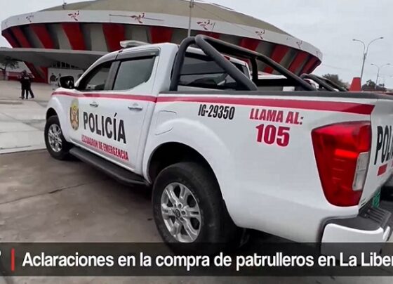 Compra de camionetas de Acuña bajo la lupa de Cuarto Poder
