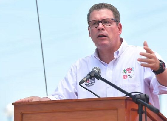 Cuestionan gastos inusuales en caja chica del Despacho Ministerial de Educación