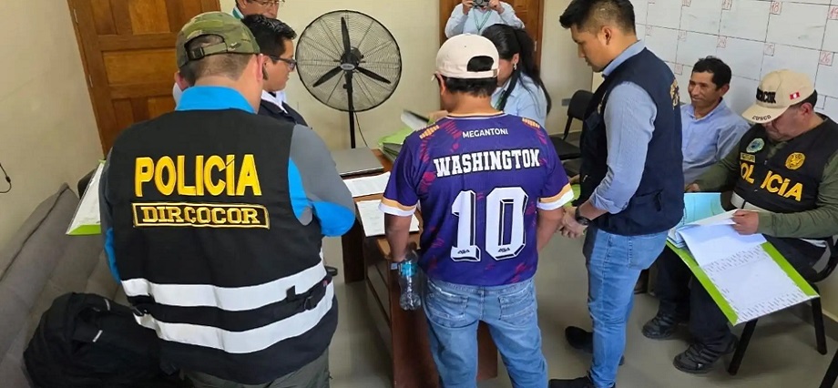 Cusco: PNP detuvo en flagrancia a cuatro funcionarios de la Municipalidad de Megantoni