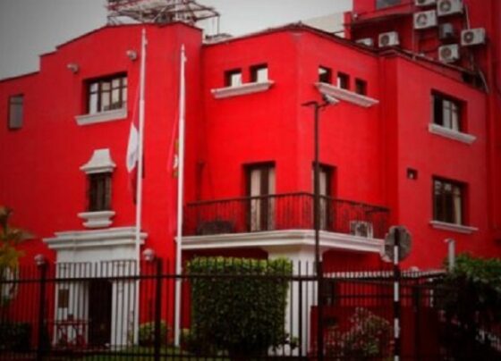 Detectan presunto despilfarro de medio millón de soles en Bomberos del Perú